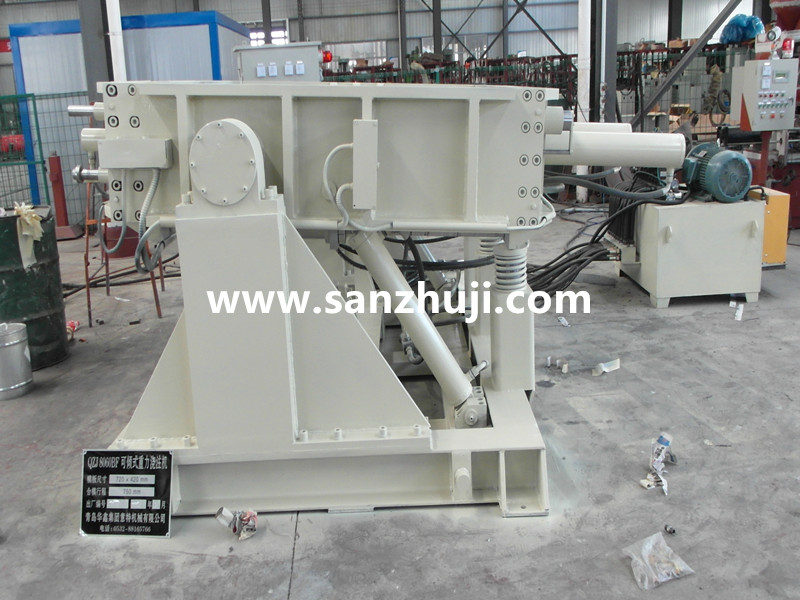  Gravity casting machine 